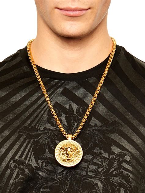 versace necklaces men's.